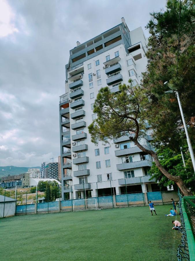 Tbilisi Apartment Tennis Court Exteriör bild